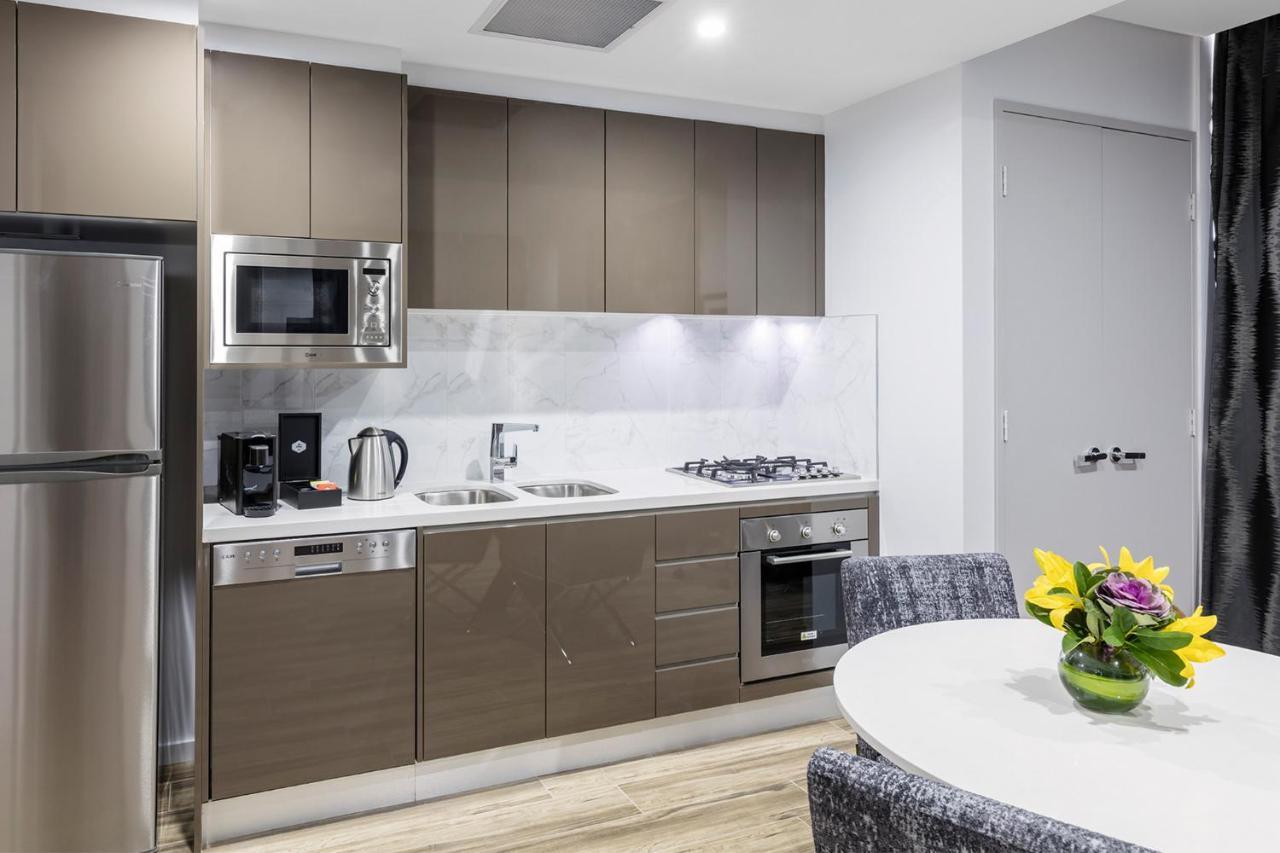 Meriton Suites Mascot Central Sydney Exteriér fotografie Kitchen